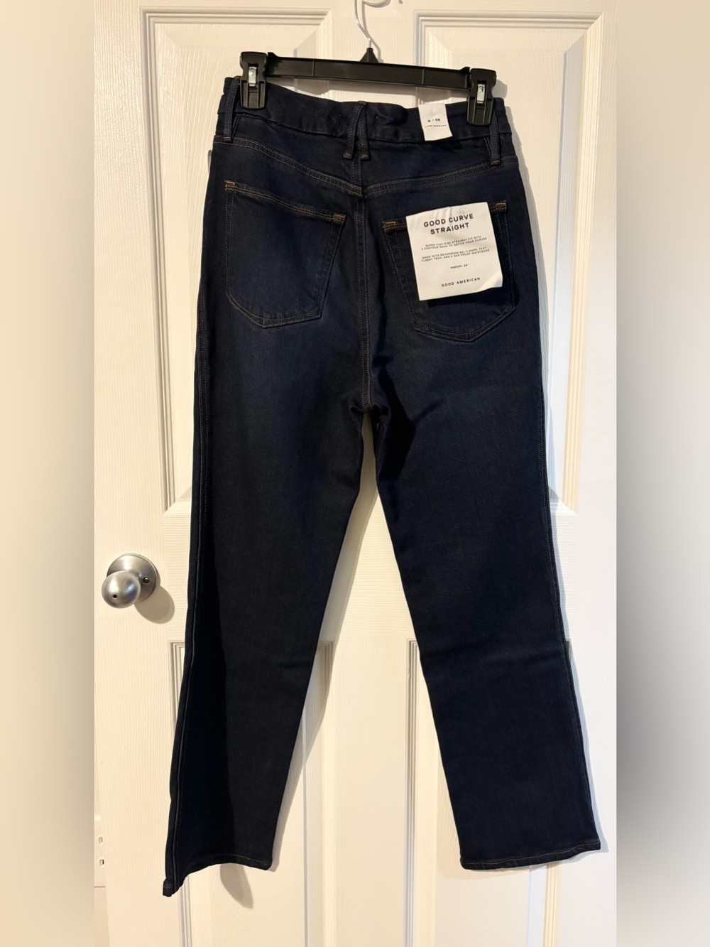NWT Good America straight leg jeans - Picture 2 of 4